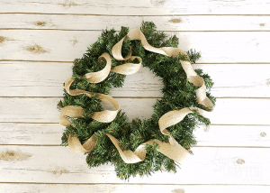 DIY Burlap Christmas Wreath - Living and Crafting