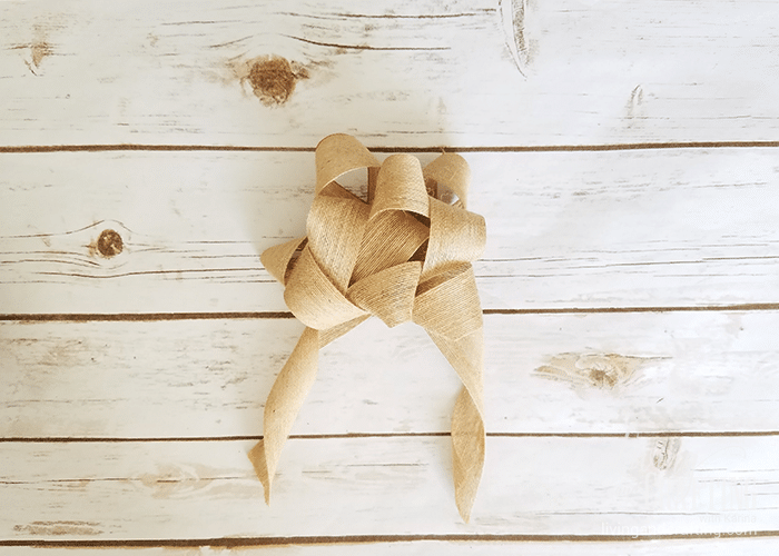 DIY Burlap Christmas Wreath 6