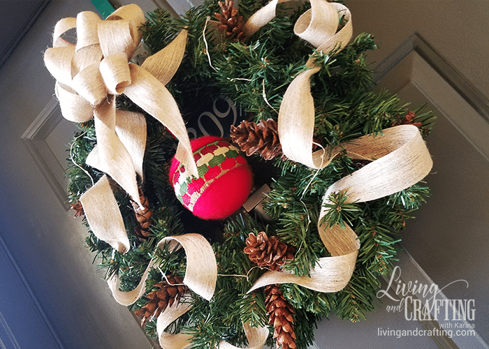 DIY Burlap Christmas Wreath door