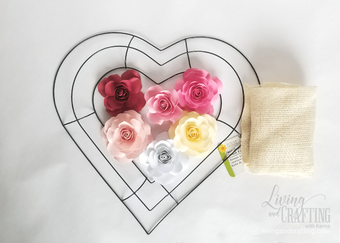 Burlap Heart Valentine's Day Wreath 1