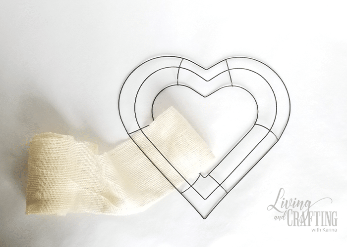 Burlap Heart Valentine's Day Wreath 2