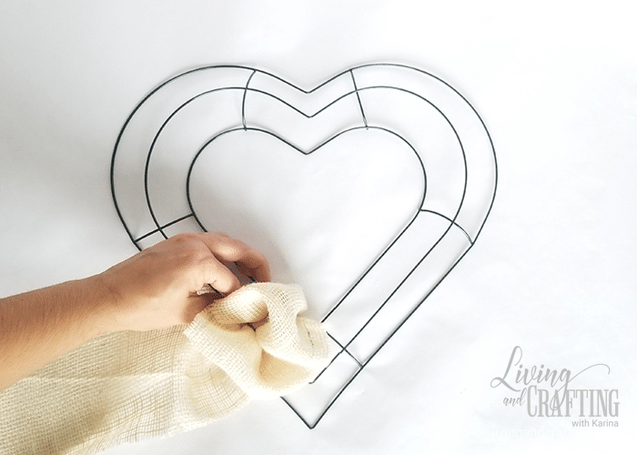 Burlap Heart Valentine's Day Wreath 4